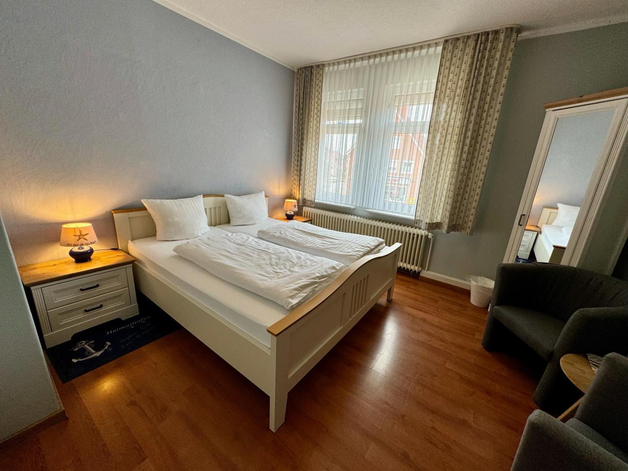 Hotel Sophien-Cafe Лер Екстер'єр фото